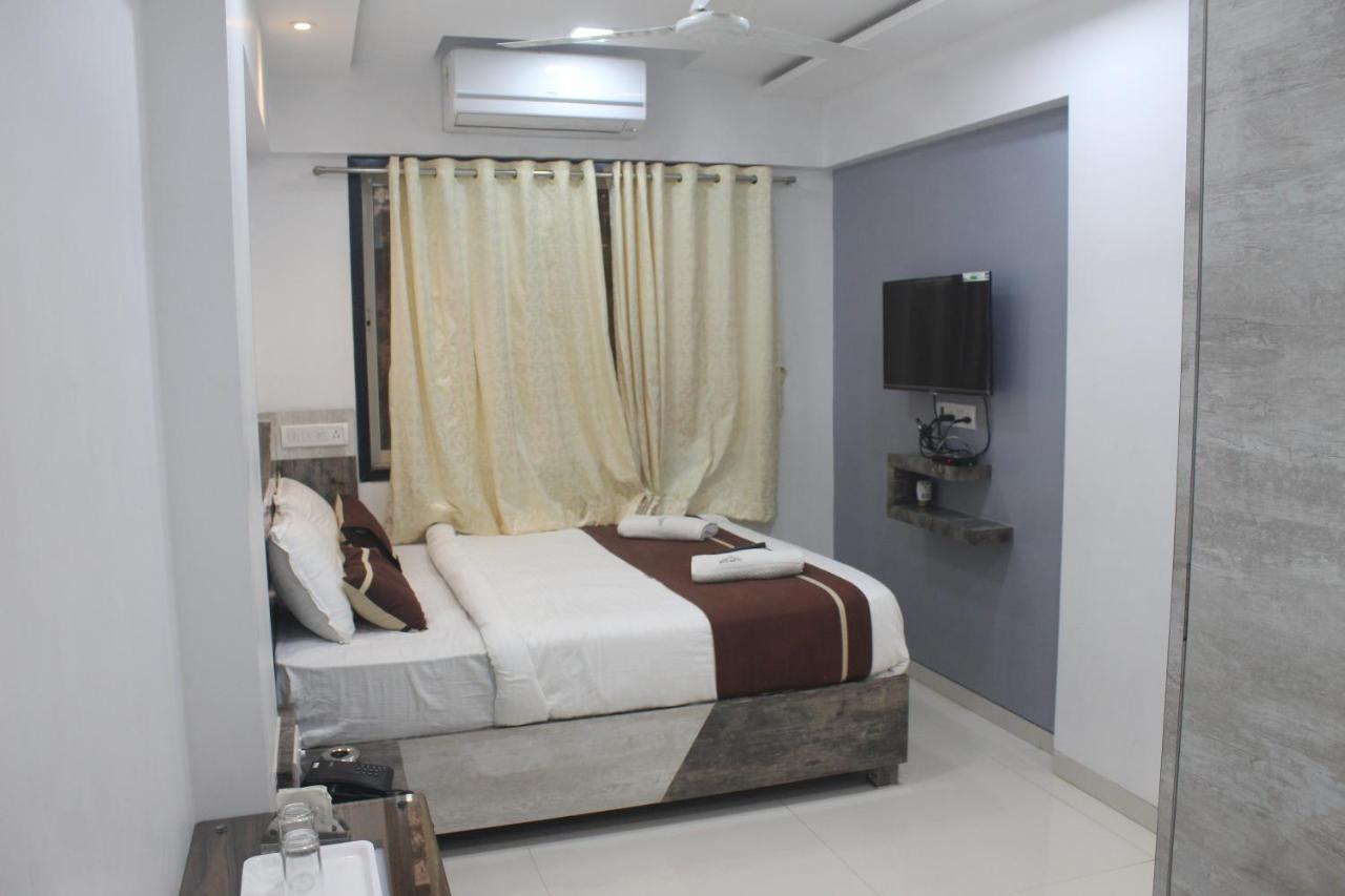 Hotel Park Inn Andheri West มุมไบ ภายนอก รูปภาพ