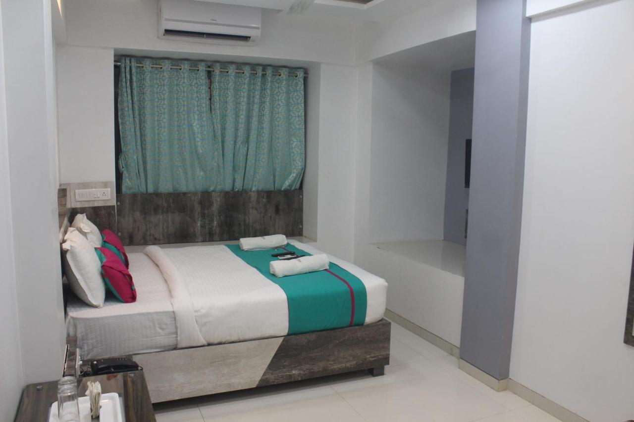 Hotel Park Inn Andheri West มุมไบ ภายนอก รูปภาพ